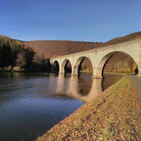 住宿加早餐酒店 Entre Meuse Et Foret