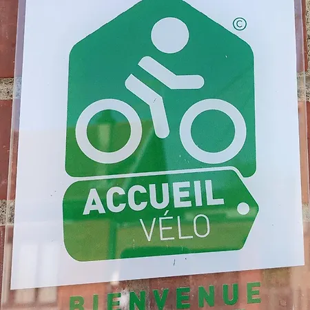 Entre Meuse Et Foret 住宿加早餐酒店 3*