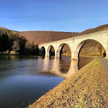 Entre Meuse Et Foret Revin (Ardennes)