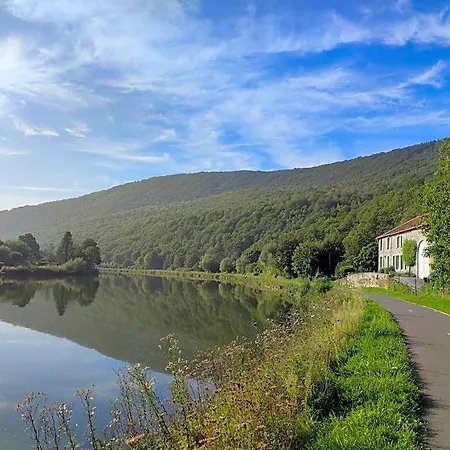 Entre Meuse Et Foret 3*